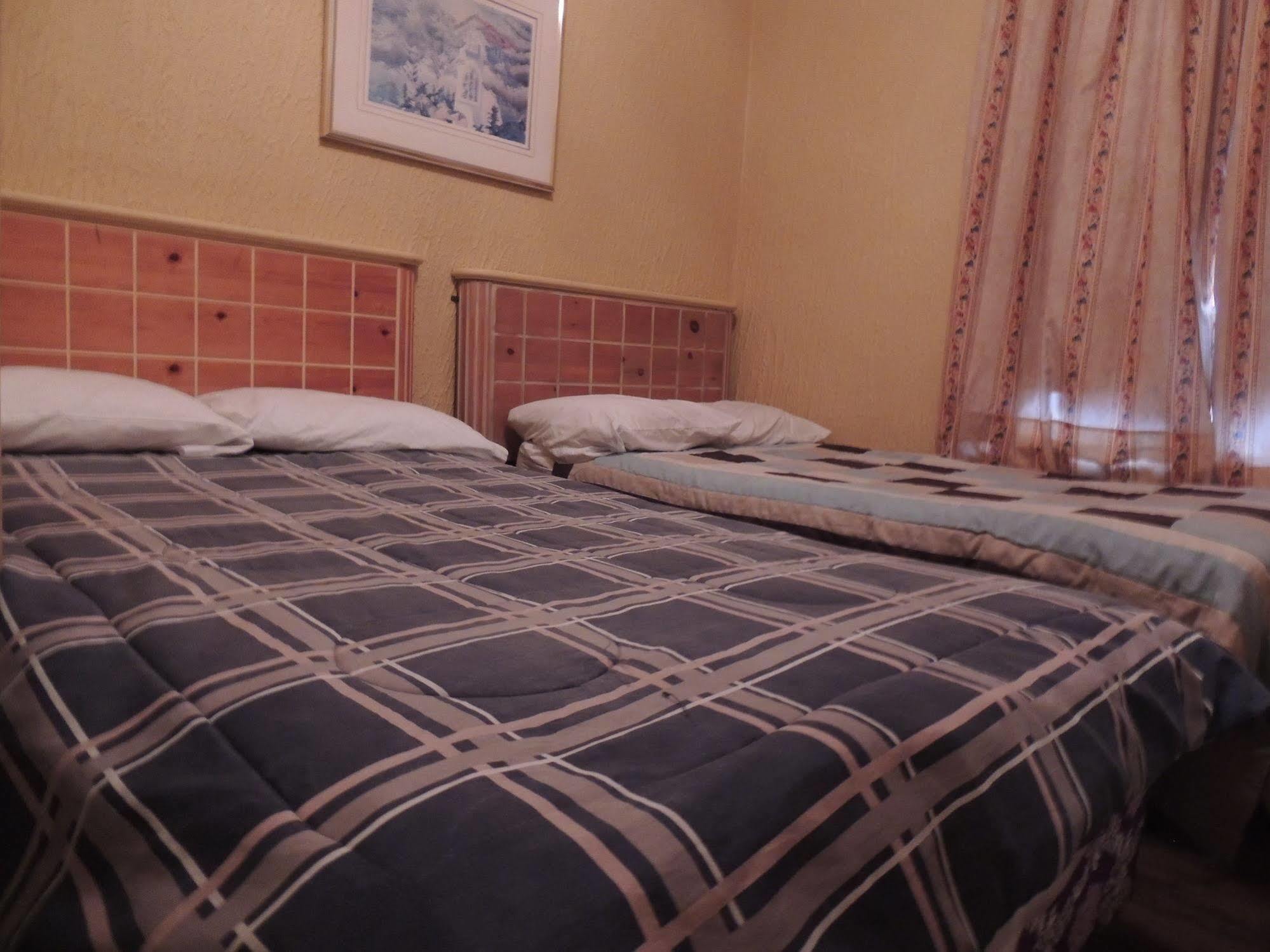 Hotel Arena Palace Montreal Ngoại thất bức ảnh